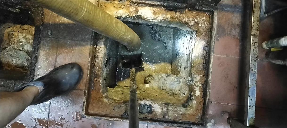 板芙镇污水池清理一般都有毒气，怎么预防中毒呢？